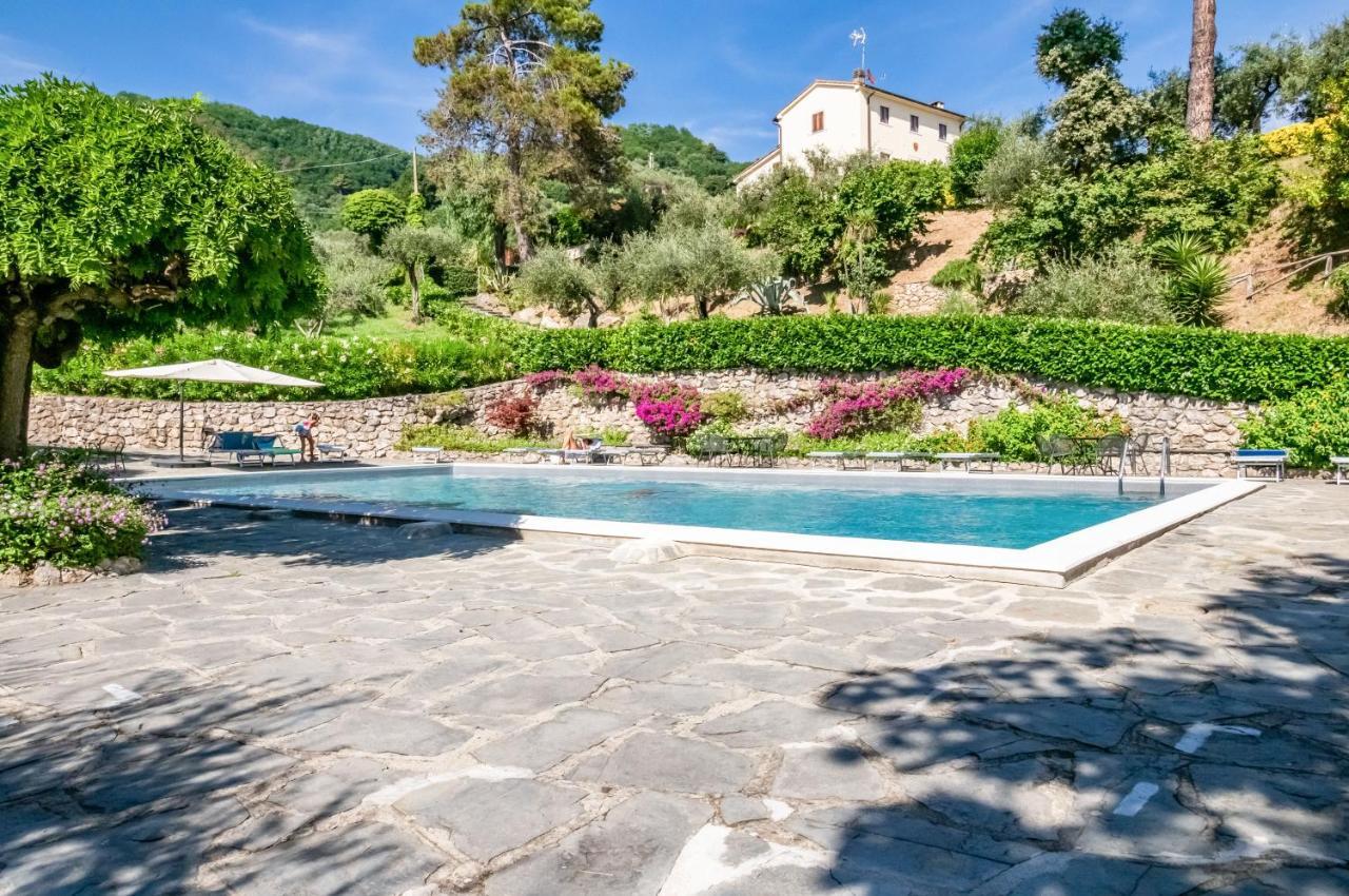 Апартаменты Piana Di Solaro Modern Flat & Swimming Pool Леричи Экстерьер фото